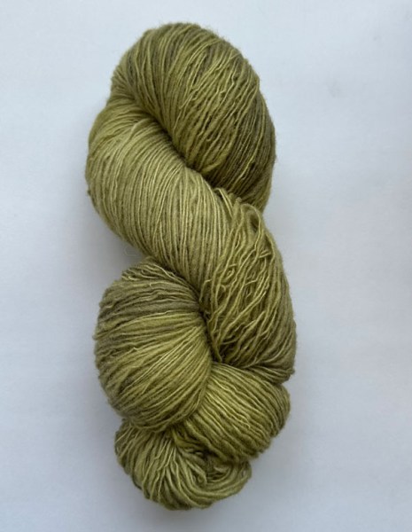 Hand-Dyed-Wool-Fingering-Meadow-002
