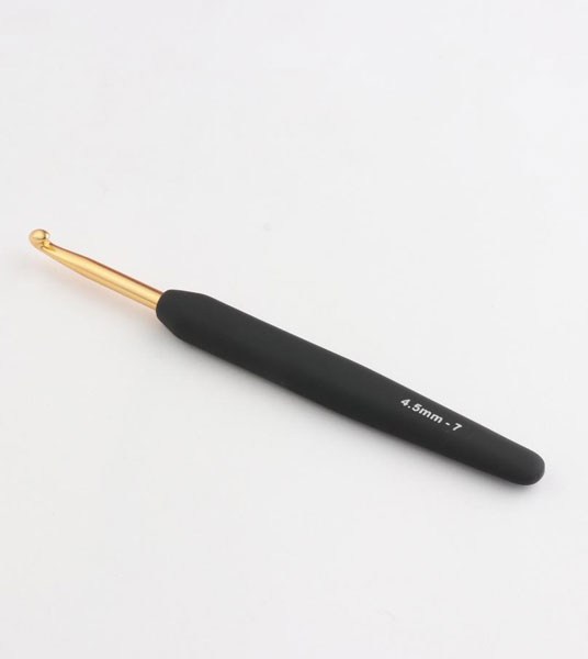 KNITPRO-Crochet-4.50mm-Soft-Feel-Handle-Gold